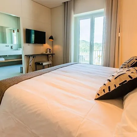 Sensi Azores Nature And Ginetes