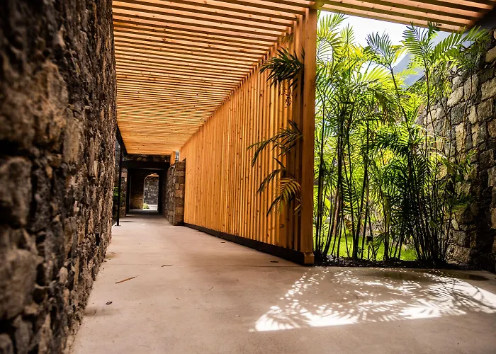 Hotel Sensi Azores Nature And Ginetes