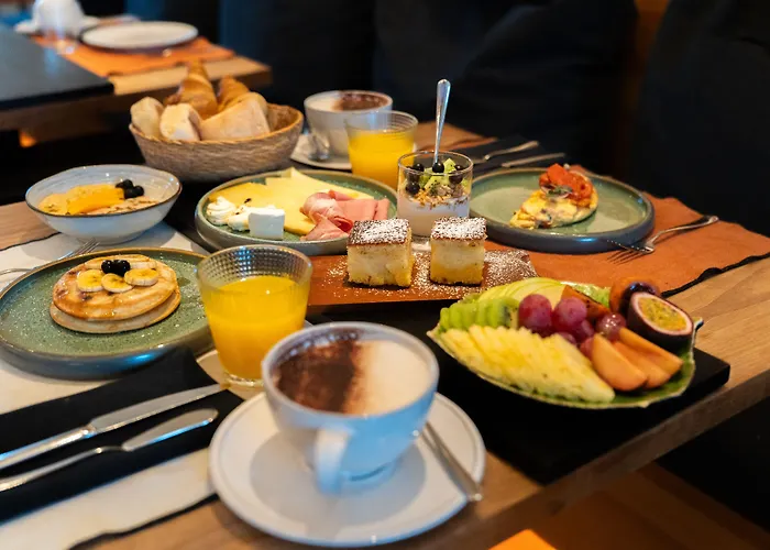 Sensi Azores Nature And Ginetes